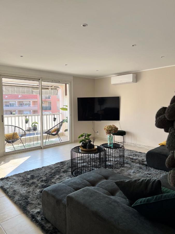 Appartement Le Bonheur De Saint Aygulf Extérieur photo